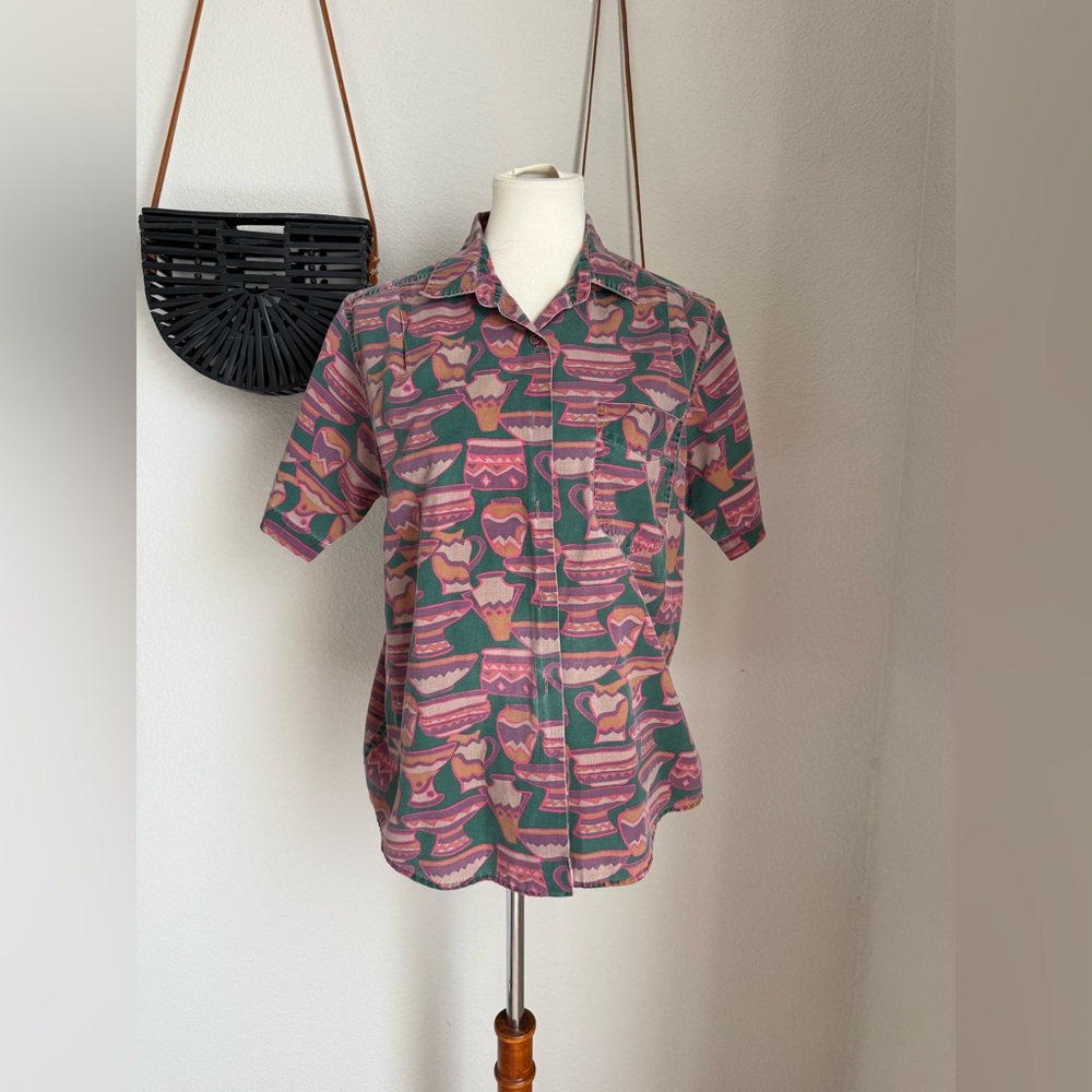 Hastings & Smith Aztec Button Up Shirt, Size Medium